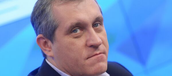 Заместитель главного редактора газеты Известия Борис Межуев - Sputnik Узбекистан