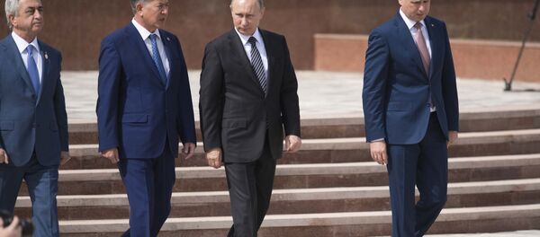 Путиннинг Қирғизистонга ташрифи, иккинчи кун Путиннинг Қирғизистонга ташрифи, иккинчи кун - Sputnik Ўзбекистон