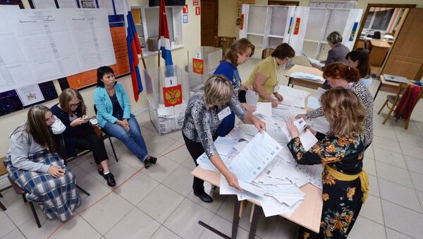 Подсчет голосов в единый день голосования - Sputnik Узбекистан