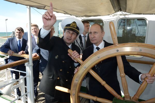 Рабочая поездка президента РФ В. Путина в Краснодарский край - Sputnik Узбекистан