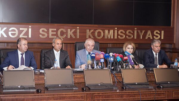 Оглашение предварительных результатов референдума в Азербайджане - Sputnik Узбекистан