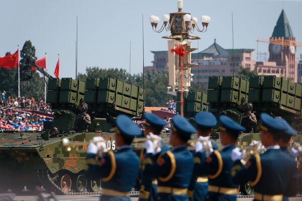 Парад в Пекине по случаю 70-летия окончания Второй мировой войны - Sputnik Узбекистан