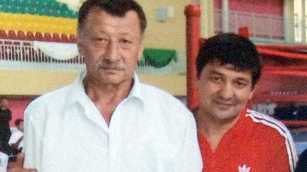 Боксер Мурат Эргашев и Руфат Рискиев Боксер Мурат Эргашев и Руфат Рискиев - Sputnik Узбекистан