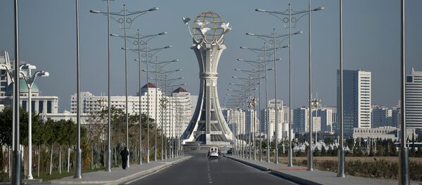 Монумент Благополучие (Акбугдай) в Ашхабаде - Sputnik Узбекистан