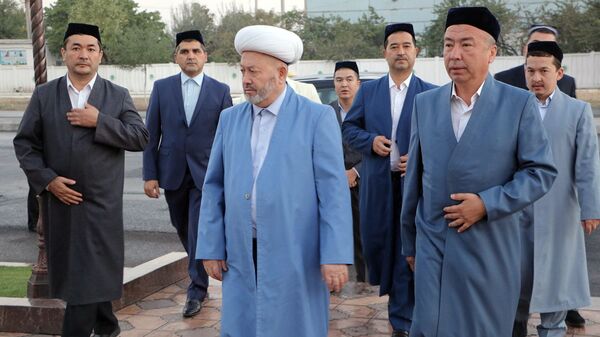 Тошкентда Ислом Каримов шарафига номланган жомеъ масжиди очилиш маросими бўлиб ўтди - Sputnik Ўзбекистон