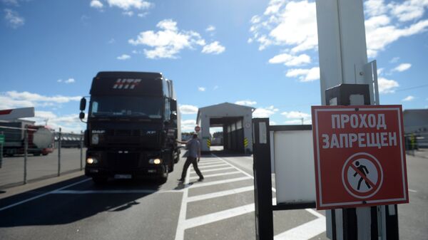 Rabota Smolenskogo tamojennogo posta FTS Rossii - Sputnik O‘zbekiston