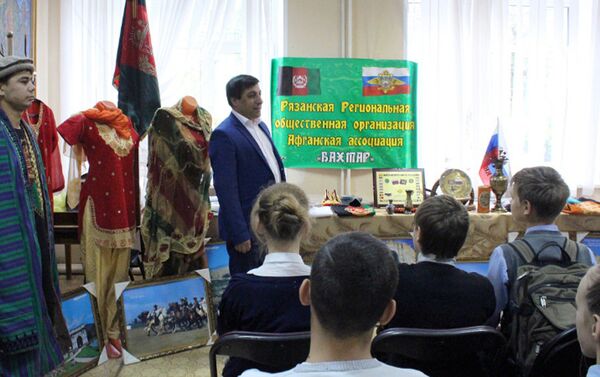 Рязанские школьники познакомились с культурой народов - Sputnik Узбекистан
