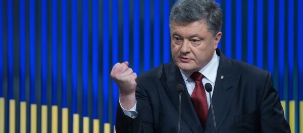 Президент Украины П. Порошенко Президент Украины П. Порошенко - Sputnik Ўзбекистон