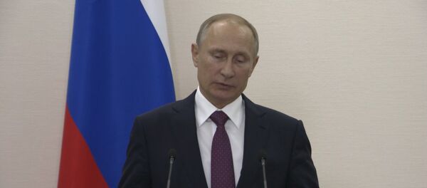 Спутник_Путин рассказал об итогах переговоров нормандской четверки в Берлине Спутник_Путин рассказал об итогах переговоров нормандской четверки в Берлине - Sputnik Узбекистан