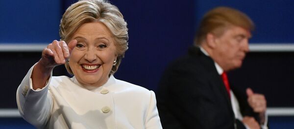 АҚШ президентлигига номзодлар Дональд Трамп ва Хиллари Клинтон - Sputnik Ўзбекистон