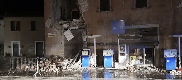 Землетрясение в Италии Землетрясение в Италии - Sputnik Узбекистан