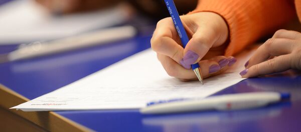 Акция Тотальный диктант в Москве Акция Тотальный диктант в Москве - Sputnik Ўзбекистон