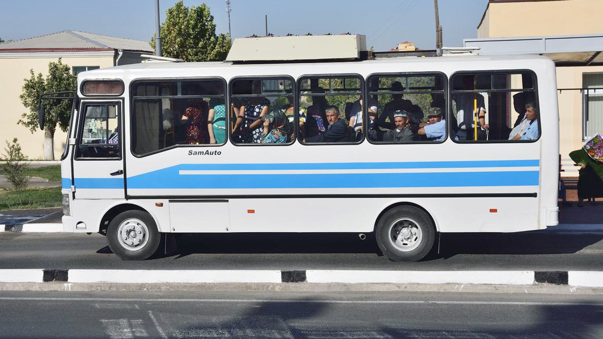 Avtobus v Samarkande - Sputnik O‘zbekiston, 1920, 07.09.2023
