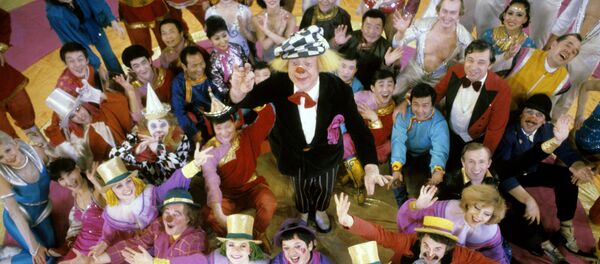 Участники цирковой программы - Sputnik Узбекистан