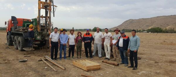 Цемент заводида таъмирлаш ишлари олиб борилмоқда Цемент заводида таъмирлаш ишлари олиб борилмоқда - Sputnik Ўзбекистон