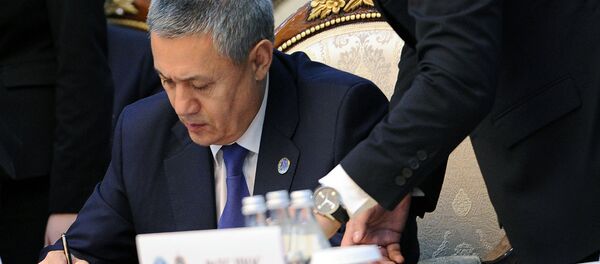 Рустам Азимов Рустам Азимов - Sputnik Ўзбекистон