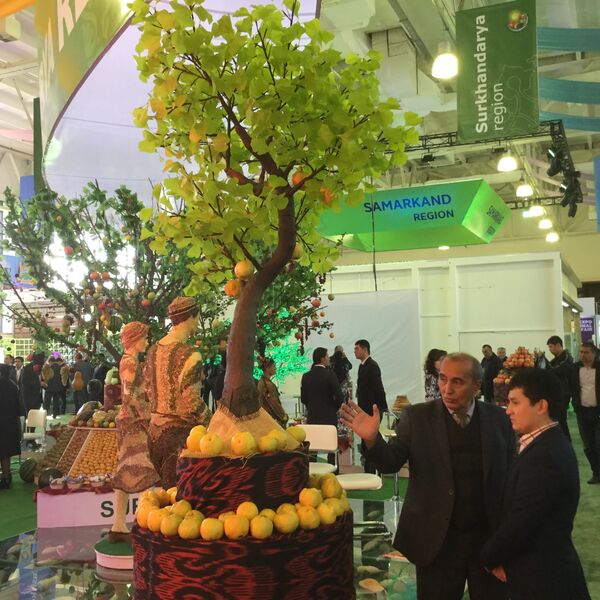 Плодоовощная ярмарка в Ташкенте - Sputnik Узбекистан