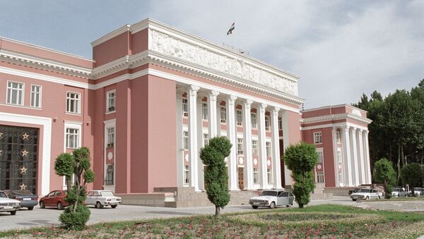 Здание Верховного Совета Республики Таджикистан - Sputnik Узбекистан