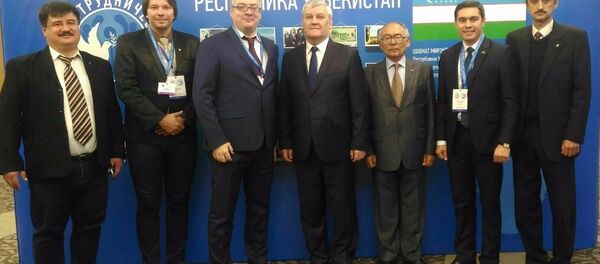 Делегация из Узбекистана на форуме 25-летия СНГ в Москве Делегация из Узбекистана на форуме 25-летия СНГ в Москве - Sputnik Узбекистан