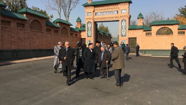 Похороны Абдуллы Арипова - Sputnik Узбекистан