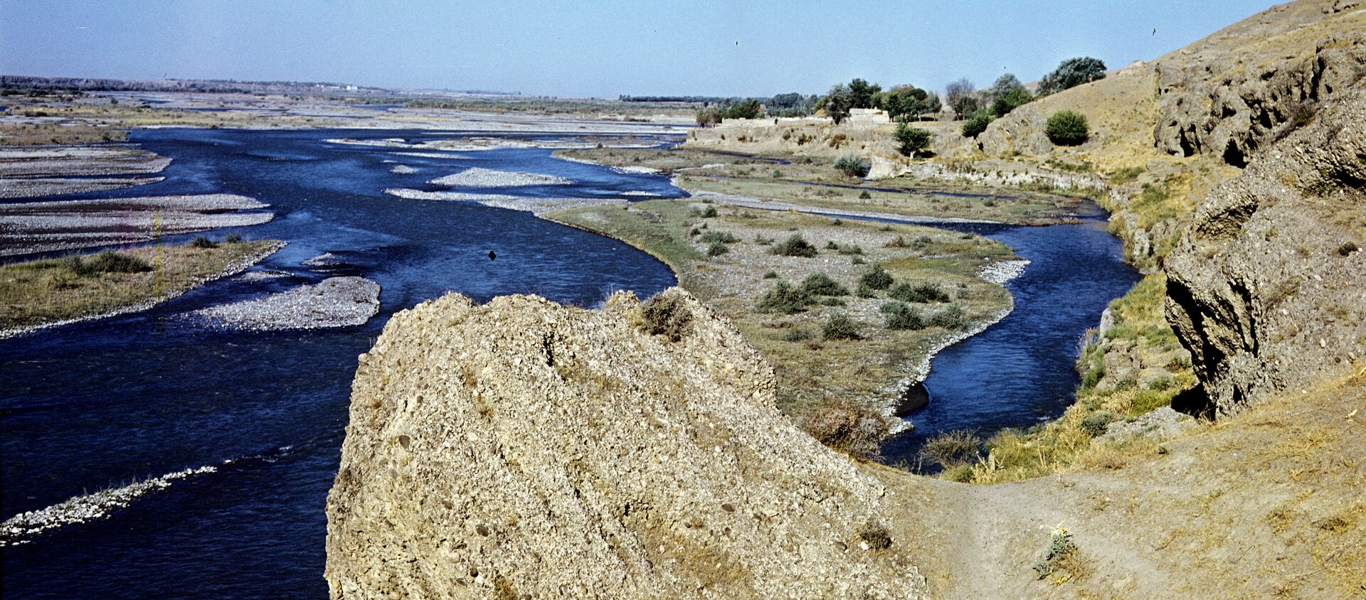 Долина реки Зеравшан - Sputnik Узбекистан, 1920, 06.10.2020