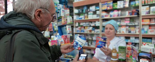 Продажа лекарств в аптеке - Sputnik Узбекистан