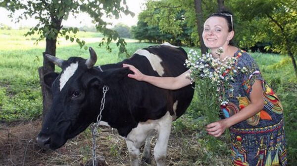 Конкурс Самая красивая доярка Кубани Конкурс Самая красивая доярка Кубани - Sputnik Узбекистан