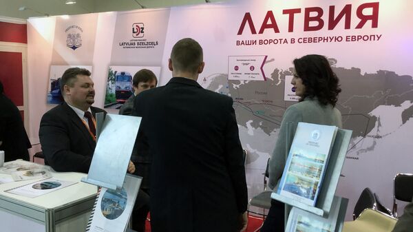 В Ташкенте стартовали сразу три крупные международные выставки В Ташкенте стартовали сразу три крупные международные выставки - Sputnik Узбекистан