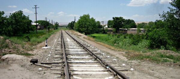 Железная дорога в Таджикистане Железная дорога в Таджикистане - Sputnik Ўзбекистон