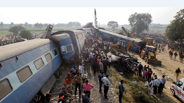 Последствия схода с рельсов 14 вагонов поезда в Индии - Sputnik Узбекистан