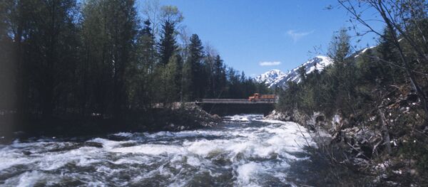 Горный перевал Даван на Северном Байкале Горный перевал Даван на Северном Байкале - Sputnik Узбекистан