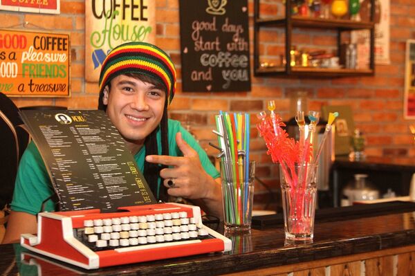 В Ташкенте открылся первый регги-бар В Ташкенте открылся первый регги-бар - Sputnik Узбекистан