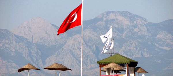 Флаг Турции - Sputnik Ўзбекистон