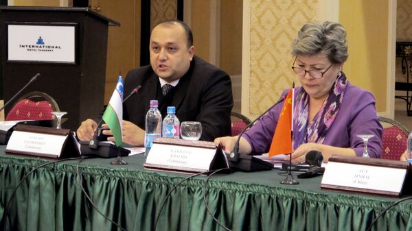 Научная конференция в рамках Недели моды в Ташкенте - Sputnik Узбекистан