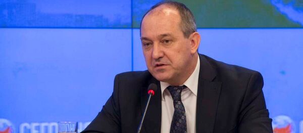 Владимир Евсеев Владимир Евсеев - Sputnik Ўзбекистон