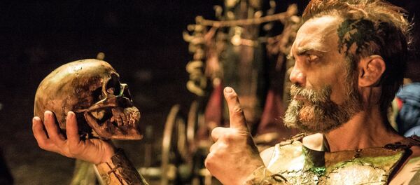 Вячеслав Юровских на съемках фильма Скиф - Sputnik Узбекистан