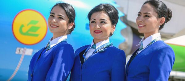 Сотрудницы национальной авиакомпании Узбекистана - Sputnik Узбекистан