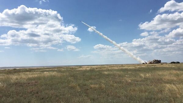 Испытание новых украинских ракет - Sputnik Узбекистан