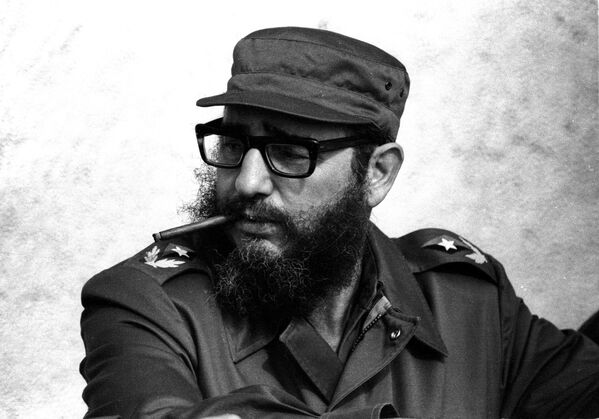 Fidel Kastro - Sputnik O‘zbekiston