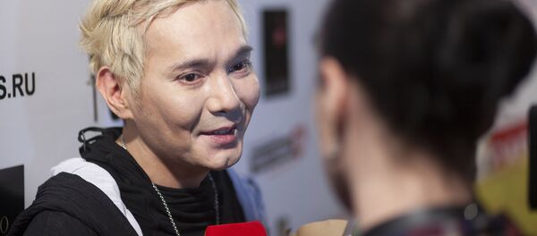 Иванушки International вокалисти Олег Яковлев Иванушки International вокалисти Олег Яковлев - Sputnik Ўзбекистон