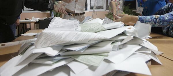 Овоз бериш бюллетенлари Овоз бериш бюллетенлари - Sputnik Ўзбекистон