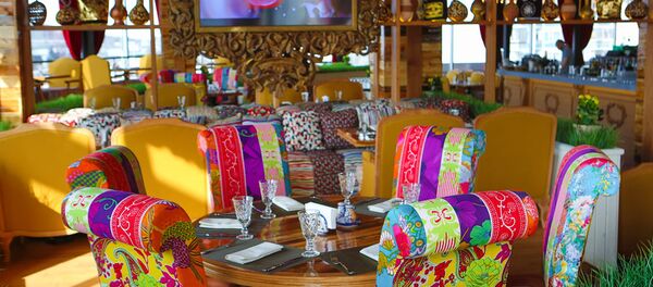 Интерьер ресторана Eshak Сергея Светлакова - Sputnik Узбекистан