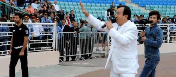 Концерт со звездами таджикской эстрады прошел в Худжанде Концерт со звездами таджикской эстрады прошел в Худжанде - Sputnik Узбекистан