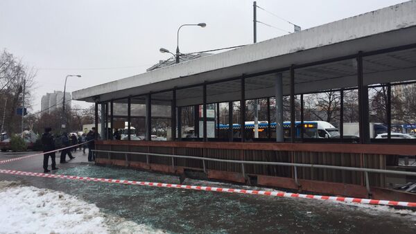 Взрыв газового баллона в переходе у станции метро Коломенская в Москве - Sputnik Узбекистан