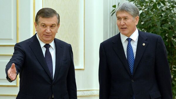 Встреча Шавката Мирзиёева и Алмазбека Атамбаева - Sputnik Узбекистан