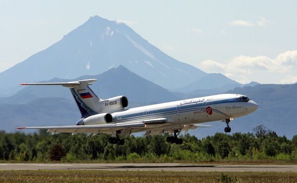 Tu-154 samolyoti - Sputnik O‘zbekiston