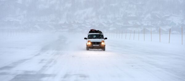 Учения по ликвидации ДТП на ледовой переправе в Казани Учения по ликвидации ДТП на ледовой переправе в Казани - Sputnik Ўзбекистон