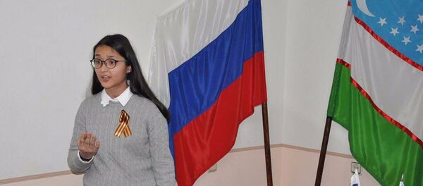 Россотрудничество почтило память героев-узбекистанцев - Sputnik Узбекистан