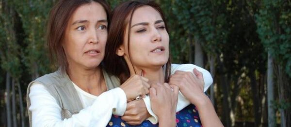 Сцена из фильма Зулфикара Мусакова Папа заболел - Sputnik Ўзбекистон