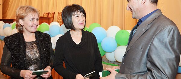 Паспорт топшириш маросими Паспорт топшириш маросими - Sputnik Ўзбекистон